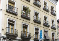 德拉貝拉旅社 鄰近Restaurante Eboli的酒店