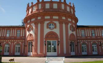 Hotel am Schlosspark , Wiesbaden