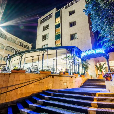 Royal Plaza Hotel