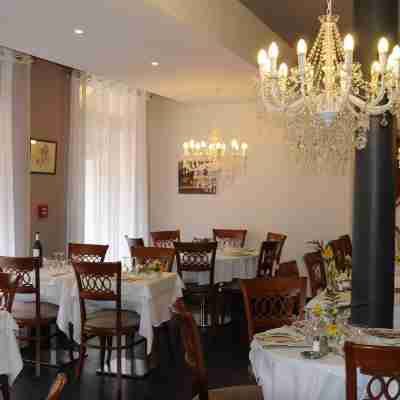 Citotel Beausoleil Dining/Meeting Rooms