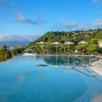 Grand Hotel Due Golfi Hotels near شاطئ سلفاتور (Salvatore Beach)