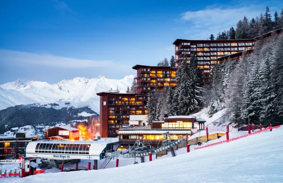 洛克貝爾菲斯拉格朗日酒店