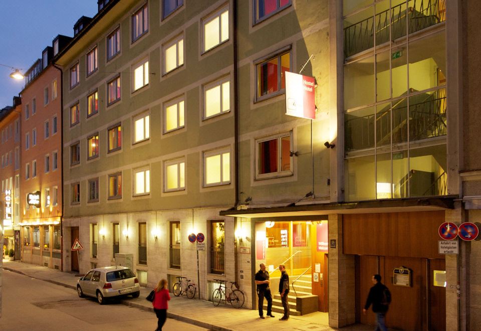 The 4You Hostel & Hotel Munich - Valoraciones de hotel de 2 estrellas en  Múnich