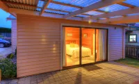 Hanlon Guest House Hotels in Stanley