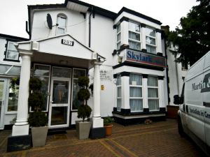 Skylark Guest House