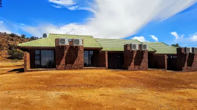 Sangiro Game Lodge