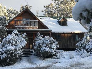 搖籃山高地飯店