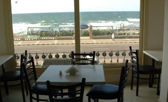 Royal Crown Hotel Alexandria FAMILIES ONLY