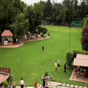 Best Western Resort Country Club 梅瓦特縣酒店