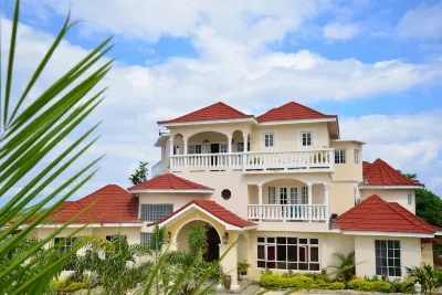 Khastle Khodero Hotels in Монтего-Бей