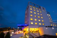 Sintesa Peninsula Hotel Palembang Hotel di Sungai Kedukan