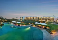 Royal Tulip Golf Resort Gunung Geulis - románticos