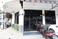 Bantal Guling Alun Alun Bandung فنادق في Astanaanyar