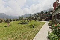艾哈瑪雪松小屋 Mukteshwar Temple附近的飯店