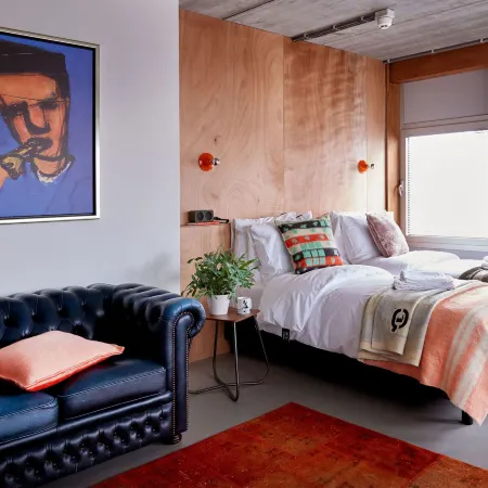 Q-Factory Hotel