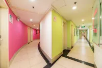100 Hotel (Guangzhou Panyu Shiqiao Metro Station)