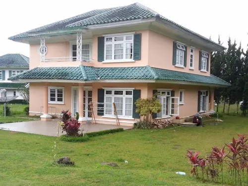 Villa Puncak Resort Hotels in Pacet