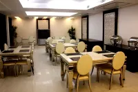 Aman Deluxe Hotels in West Delhi