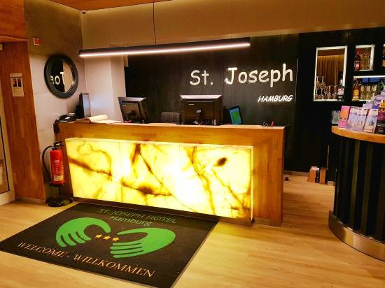 St Joseph Hotel Hamburg Reeperbahn St Pauli Kiez Reviews For 3 Star Hotels In Hamburg Trip Com