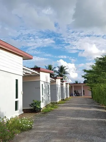 รูปภาพของสวรรคโลก ทูที รีสอร์ท