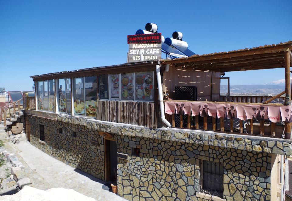 Uchisar Cave House