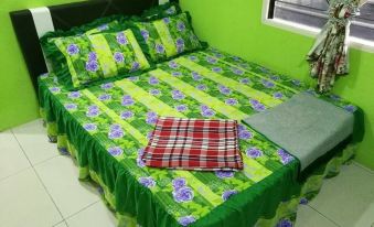 Khaimal Homestay Pulau Enjin