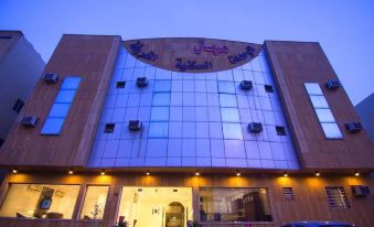 Al Makan 107 Hotel by Al Azmy