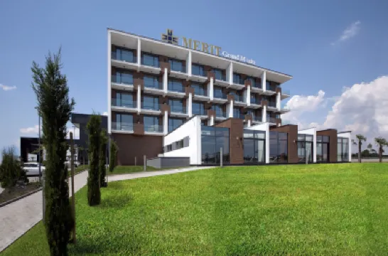 Merit Grand Mosta Spa Hotel & Casino 住宿飯店