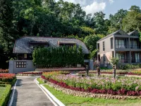 Flora Creek Chiang Mai Hotel a Hang Dong