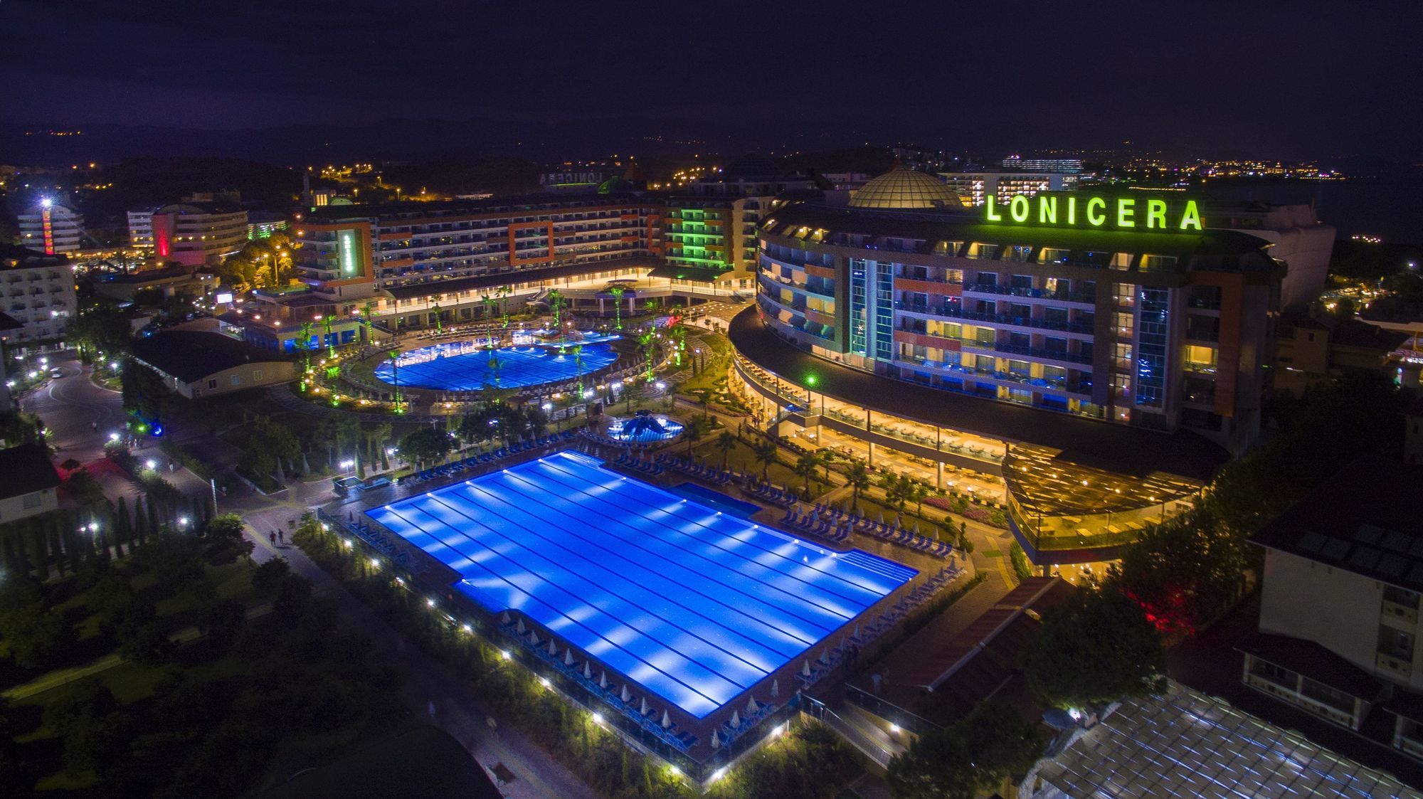 Lonicera World Resort Spa Hotel