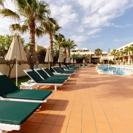 Giannoulis - Santa Marina Plaza (Adults Only)