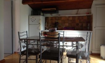 Apartment with One Bedroom in La Garde, with Wifi - 3 km from The Beac