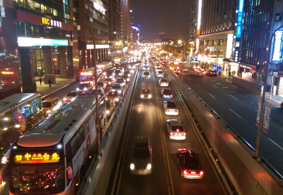 4. 요크 호텔 타이..