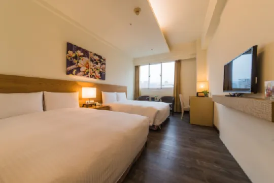 承攜行旅學產文教會館高雄美術館 鼓山區附近的飯店