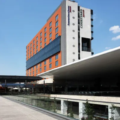 كورتيارد مكسيكو سيتي فاييخو Hotels near ارينا سيوداد دي مكسيكو