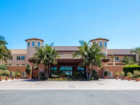 Grand Pacific Palisades Resort Hotels near Museum of Making Music