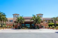 Grand Pacific Palisades Resort