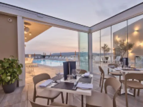 Luna Holiday Complex Hotels in Mellieha