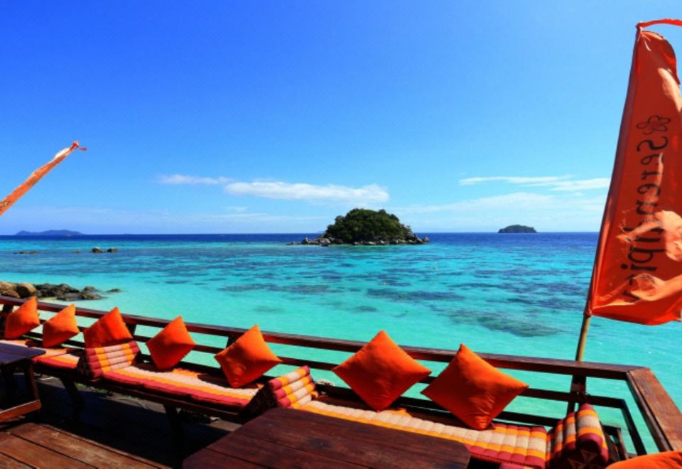 1. 세렌디피티 비치..