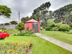 Wellington Top 10 Holiday Park