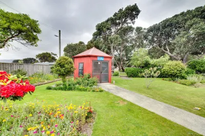 Wellington Top 10 Holiday Park