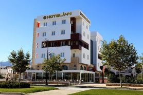 Hotel A44