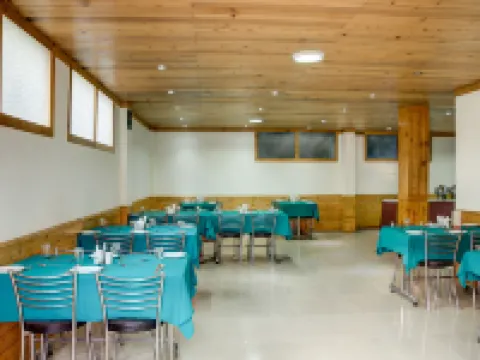 Woodstock Inn Manali Hotels in Manali