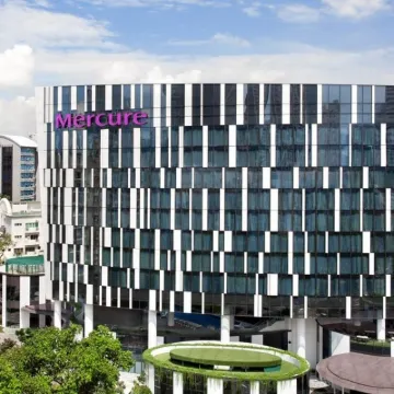 Mercure Singapore on Stevens Hotels near Singapore Zoo