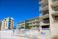Shoreline Island Resort - Exclusively Adult