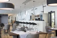Aquatis Hotel