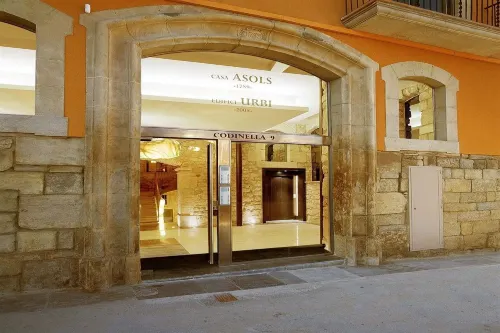 Urbi Apartments Hotels in El Bruc