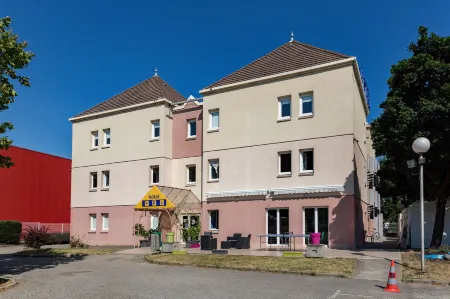 Hôtel Valence Sud Отели в г. Шарм-Сюр-Рон