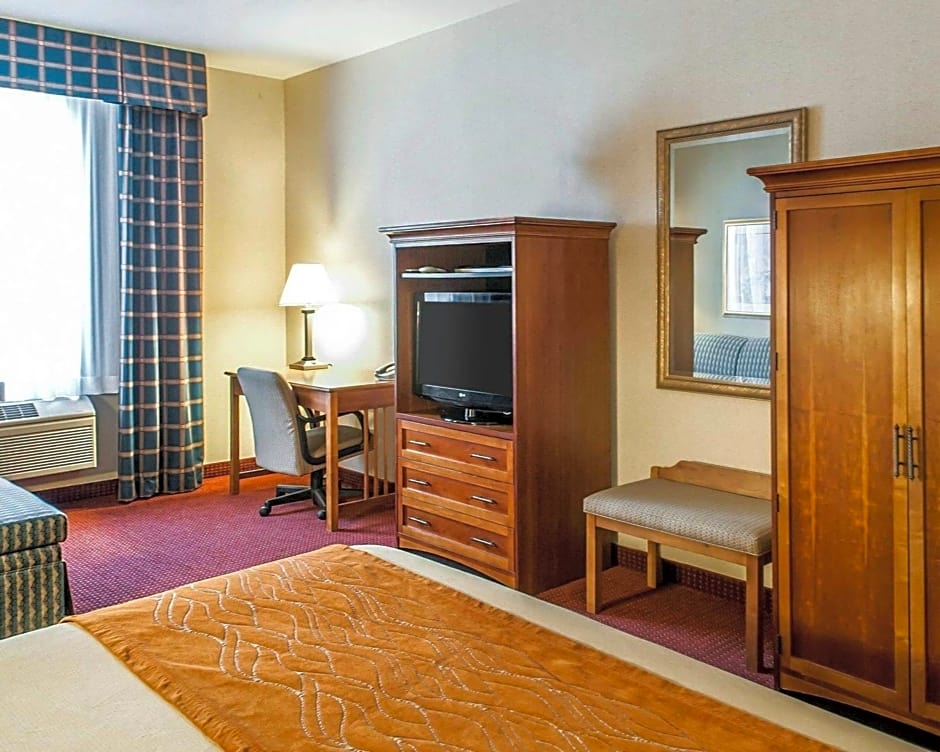 Comfort Inn & Suites I-25 Near Spaceport America