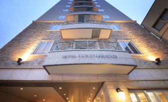 Hotel Coco Grand Kitasenju - Housity
